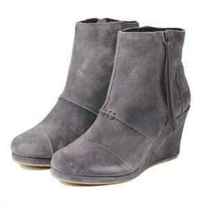 Toms Desert Wedge High Dark Suede Boots Size 8
